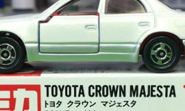 Tomica 55-6-9 Toyota Crown Majesta 中国製 赤箱 トミカ トヨタ クラウン マジェスタ