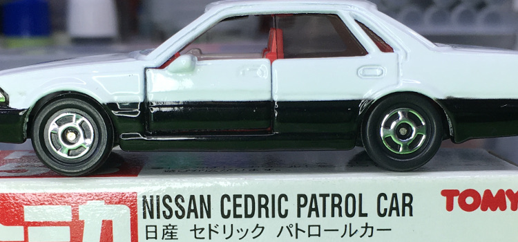 Tomica 58-4-22 Nissan Cedric Y31 Police 中国製 赤箱 トミカ 日産 セドリック パトロールカー