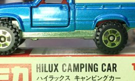 Tomica 108-2-1 Hilux Camping Car 日本製 赤箱 トミカ ハイラックス キャンピングカー